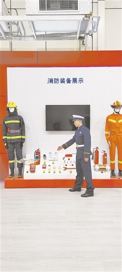 真煙真熱+VR黑科技 消防救援體驗迎來智能時代